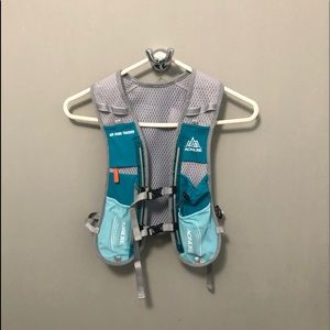 AONIJIE Hydration Vest Pack Backpack 5L Marathoner Running Race Hydration